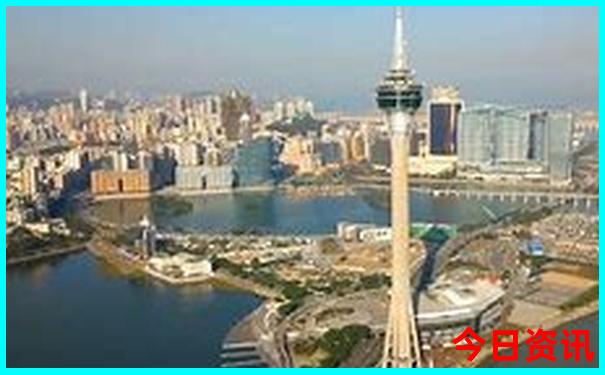 中国七八月份适合旅游的地方